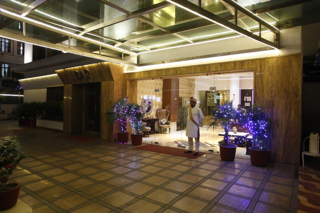 Hotel M J Residency Dehradun Ngoại thất bức ảnh